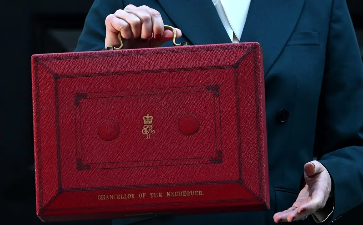 Chancellor Urged to Back UK Research with Budget Package Worth £50bn to UK Output