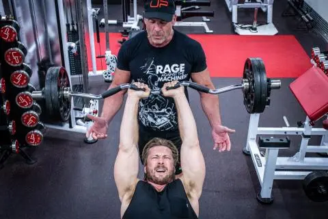 Top gun: Maverick star built impressive physique in seven weeks with ultimate performance Top gun: Maverick star built impressive physique in seven weeks with ultimate performance