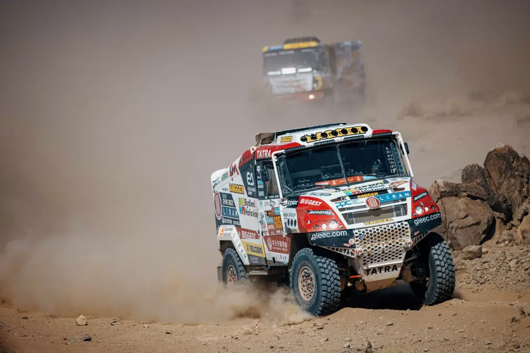 Tenth stage in the dust, aliyyah koloc moves forward in the overall standings Tenth stage in the dust, aliyyah koloc moves forward in the overall standings