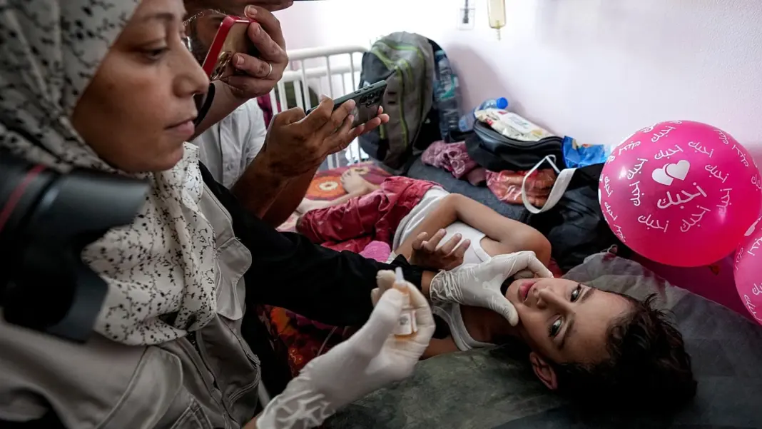 UN: Israel Blocking Millions of Vaccination Supplies and Baby Bottles From Entering Gaza as Disease Risk Mounts UN: Israel Blocking Millions of Vaccination Supplies and Baby Bottles From Entering Gaza as Disease Risk Mounts