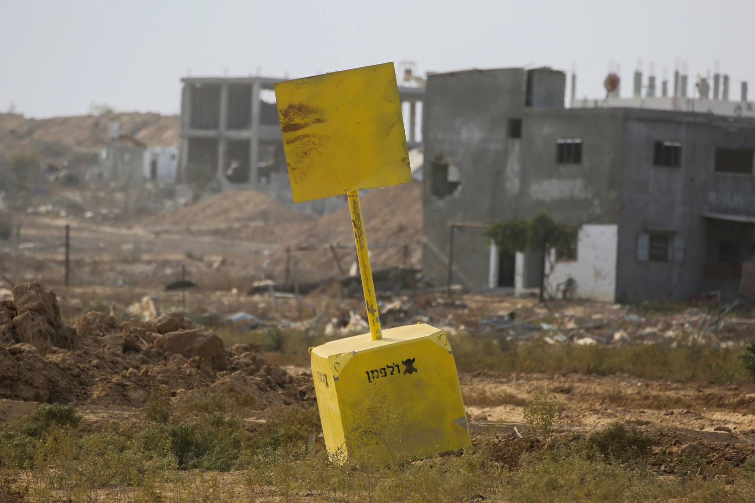 Israel Tears Up US-Brokered Gaza Ceasefire as Netanyahu Orders Seizure of 70% of Territory Israel Tears Up US-Brokered Gaza Ceasefire as Netanyahu Orders Seizure of 70% of Territory