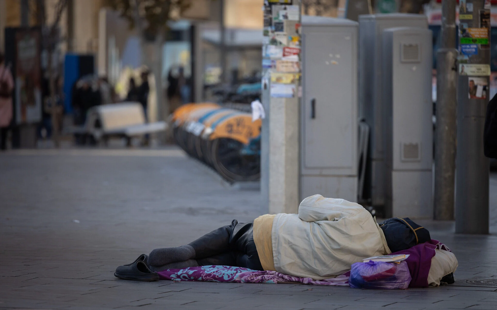 ‘They Are Leaving’: Record Emigration from Israel as Economy Crumbles and Cost of Living Soars ‘They Are Leaving’: Record Emigration from Israel as Economy Crumbles and Cost of Living Soars