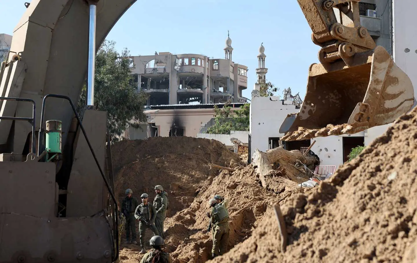 The earth as a weapon: how Israel is burying Gaza and the evidence of its own crimes The earth as a weapon: how Israel is burying Gaza and the evidence of its own crimes