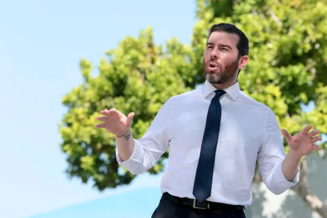 Viral Florida TV Clash Exposes the US Media Battle Over Calling Gaza a Genocide Viral Florida TV Clash Exposes the US Media Battle Over Calling Gaza a Genocide