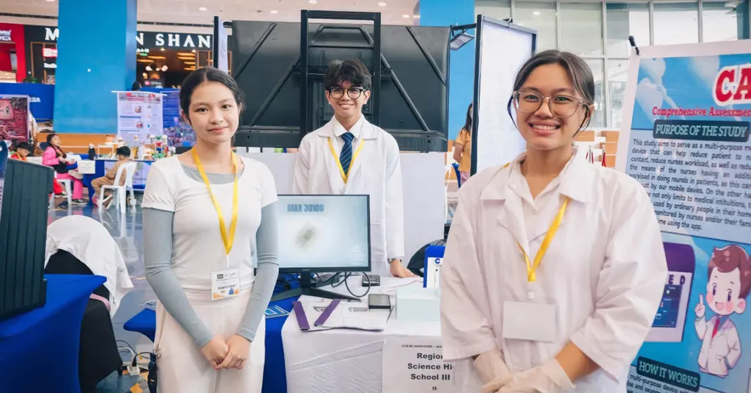 Student robotics teams pitch to industry experts in World Robot Olympiad’s (WRO) new startup-style program Student robotics teams pitch to industry experts in World Robot Olympiad’s (WRO) new startup-style program